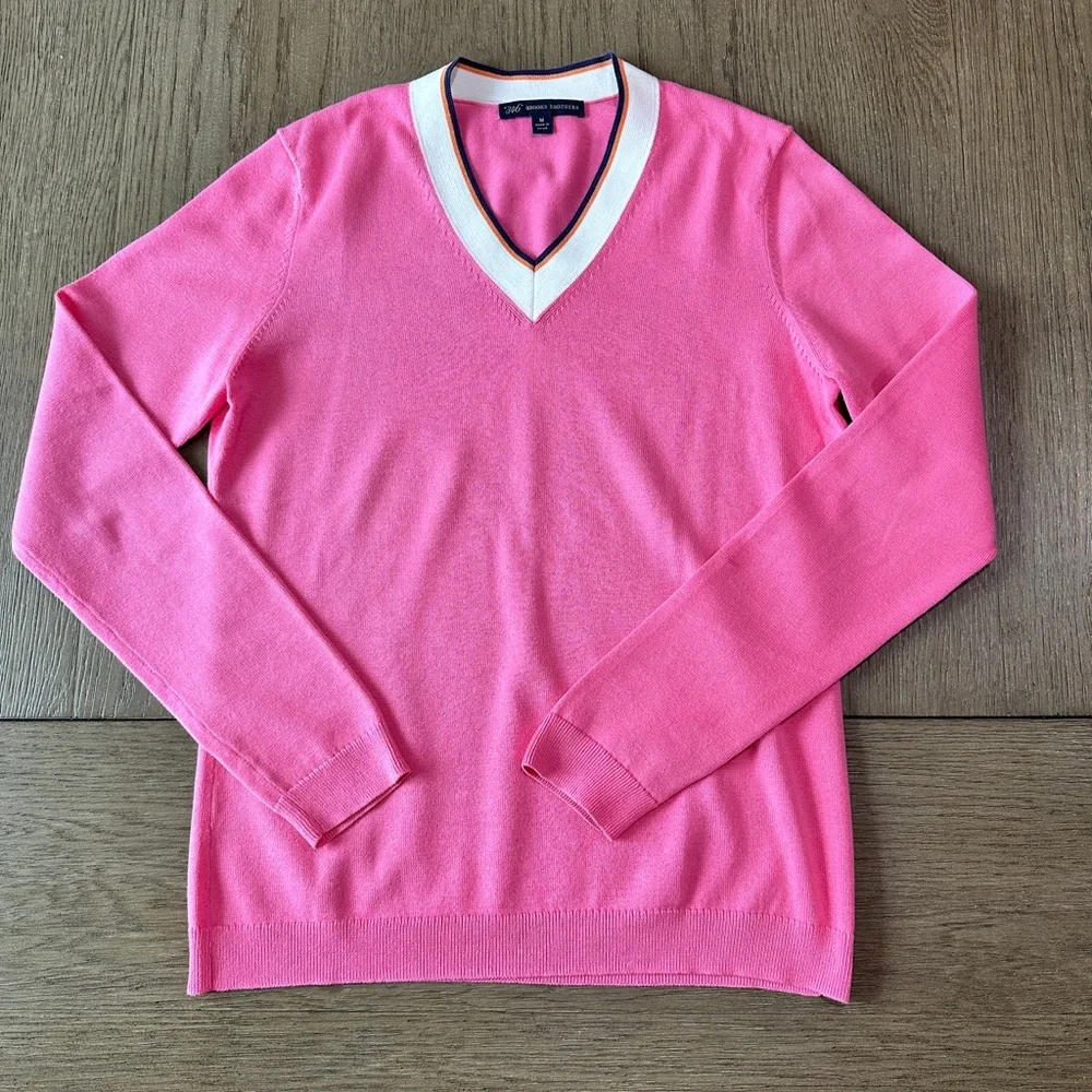 Brooks Brothers V-Neck Sweater Size Medium Pink - Picture 1 of 9